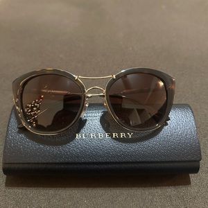 Burberry sunglasses